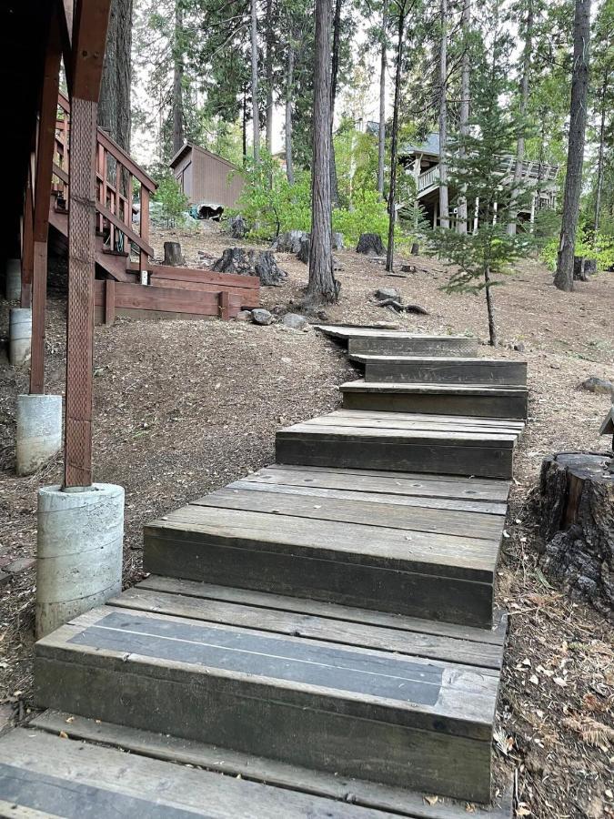 Villa Beautiful Cabingated Parkpinecrest & Dodge Ridge Long Barn Exterior foto